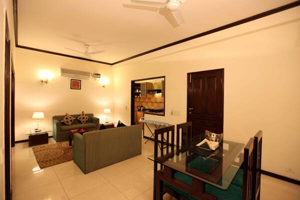 TG Stays DLF City Phase 2, Gurgaon 2